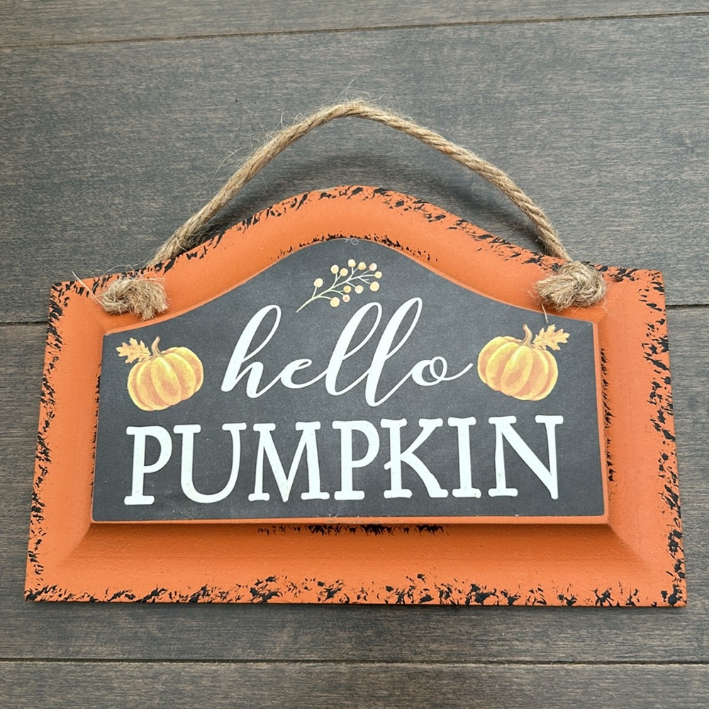 Hello Pumpkin Wooden Sign, Fall Thanksgiving Halloween Decor Home Accessory Door